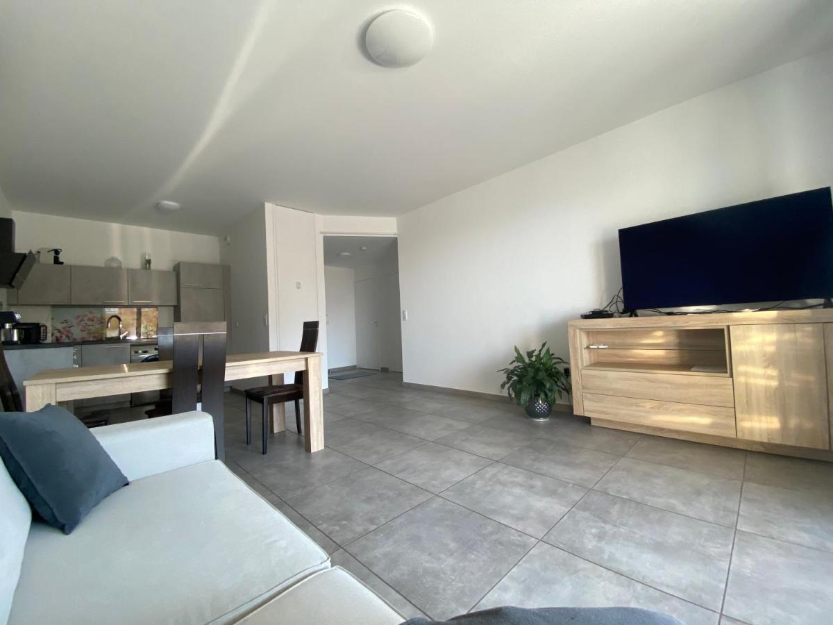 Appartement T2 De Standing Avec Parking A 250 Metres De La Plage, Route Des Sanguinaires, Ajaccio Ajaccio  Exterior foto